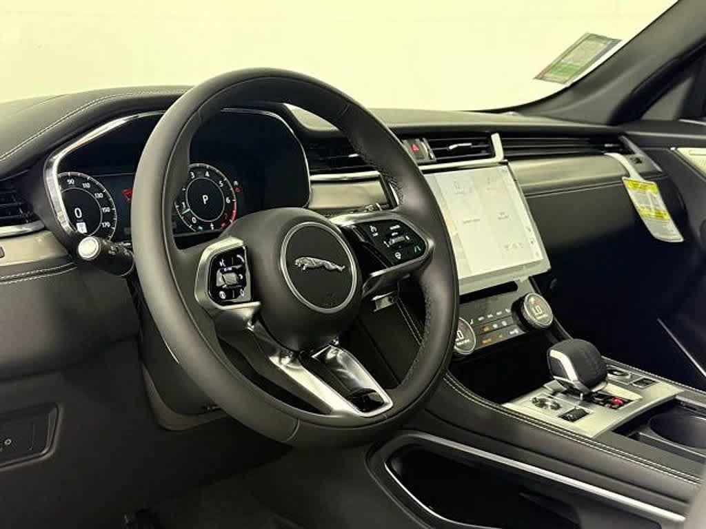 New 2026 Jaguar F-PACE R-Dynamic S AWD/4WD image 39