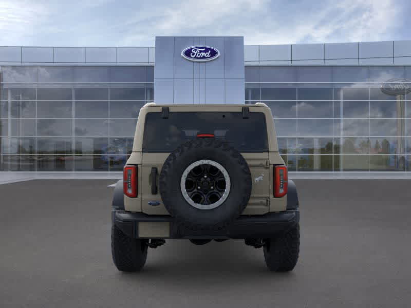 New 2025 Ford Bronco Badlands image 5