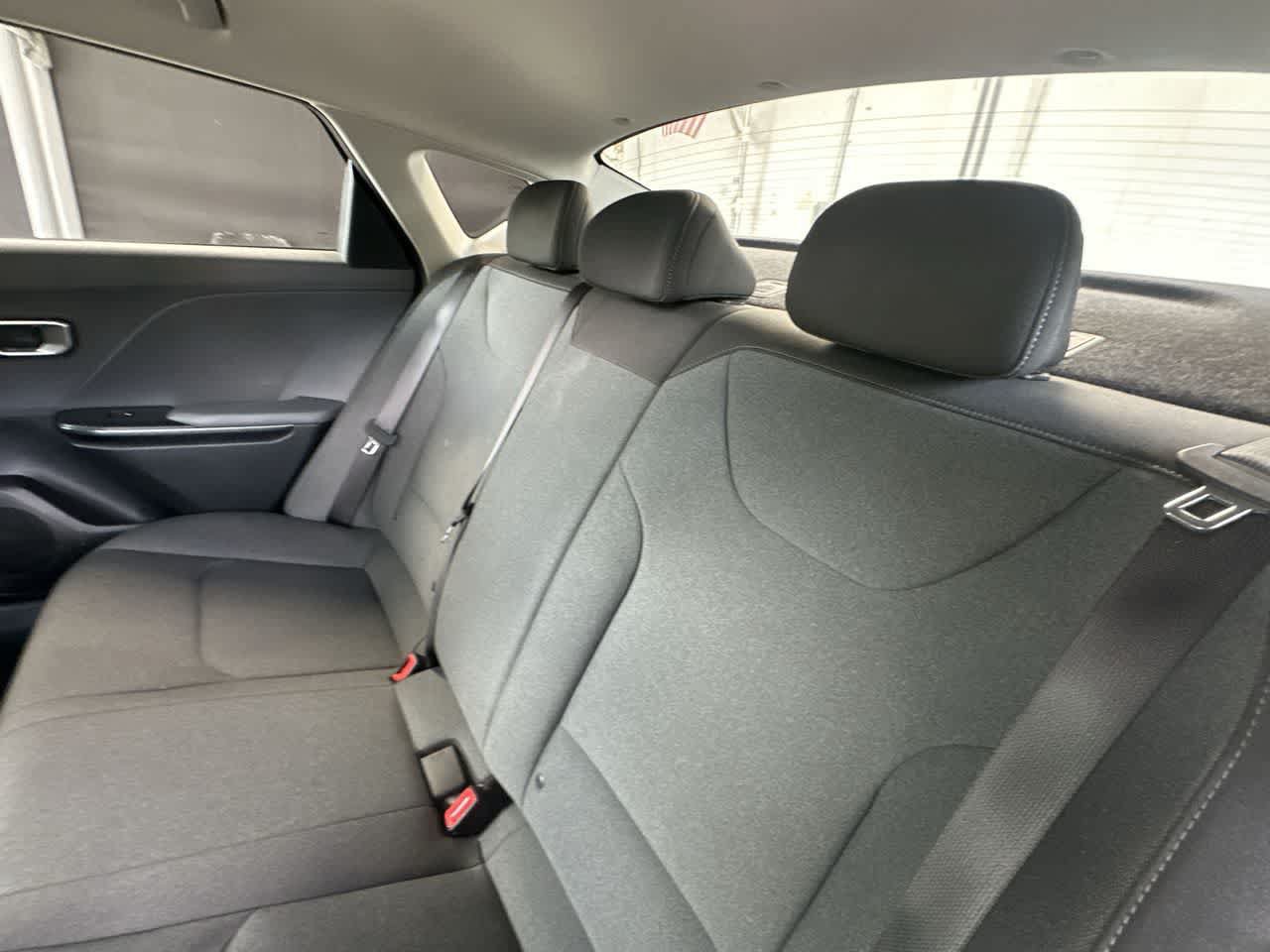 Used 2025 Kia K4 FWD image 22