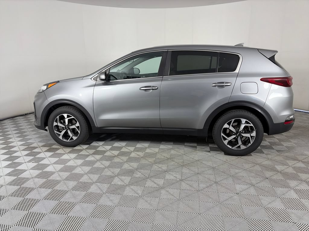 Used 2020 Kia Sportage LX FWD image 4
