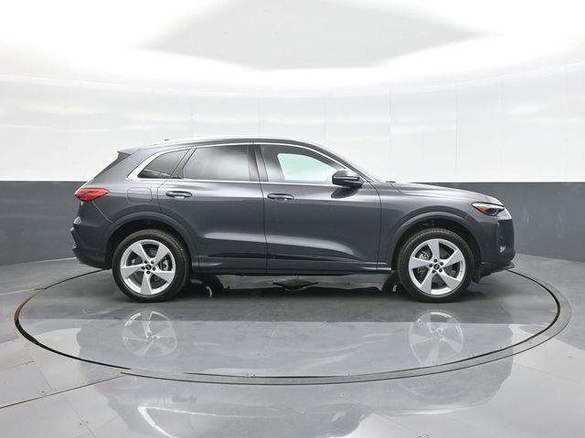 Certified 2025 Audi Q5 Premium Plus w/ Premium Plus image 8