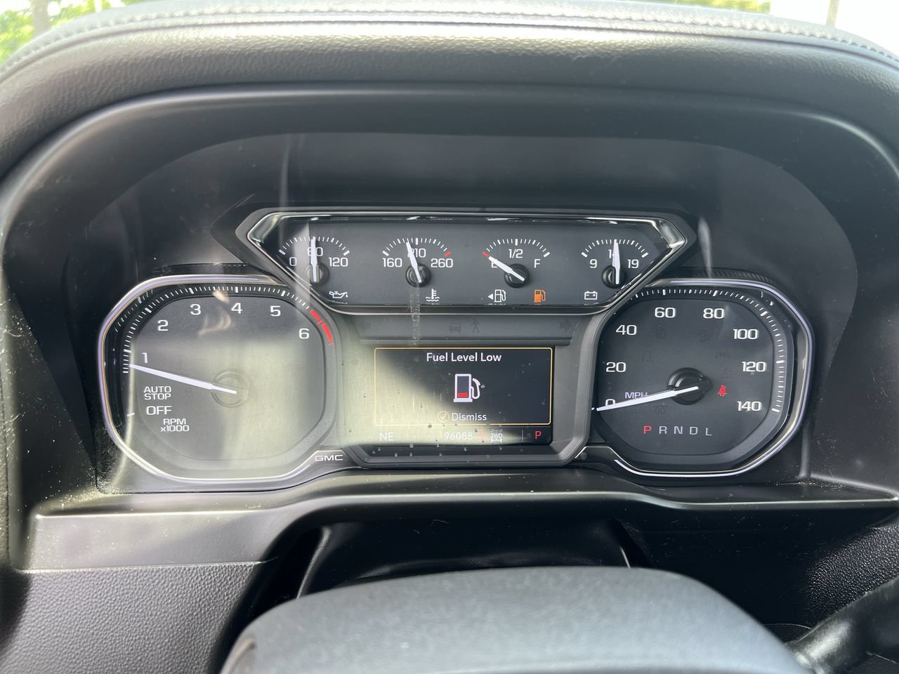Used 2019 GMC Sierra 1500 SLT w/ SLT Premium Plus Package AWD/4WD image 21