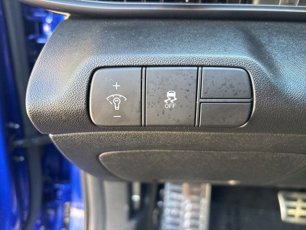 Certified 2025 Hyundai Elantra N Line image 25