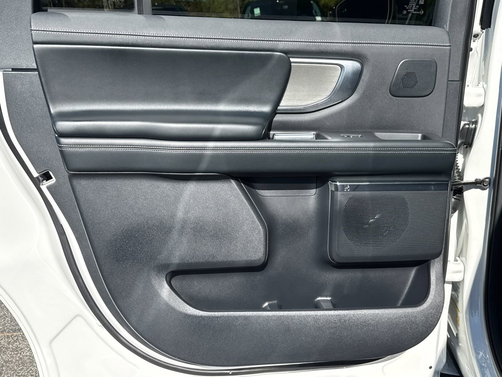 New 2026 Ford Expedition Max Platinum w/ Driver's Package AWD/4WD image 26