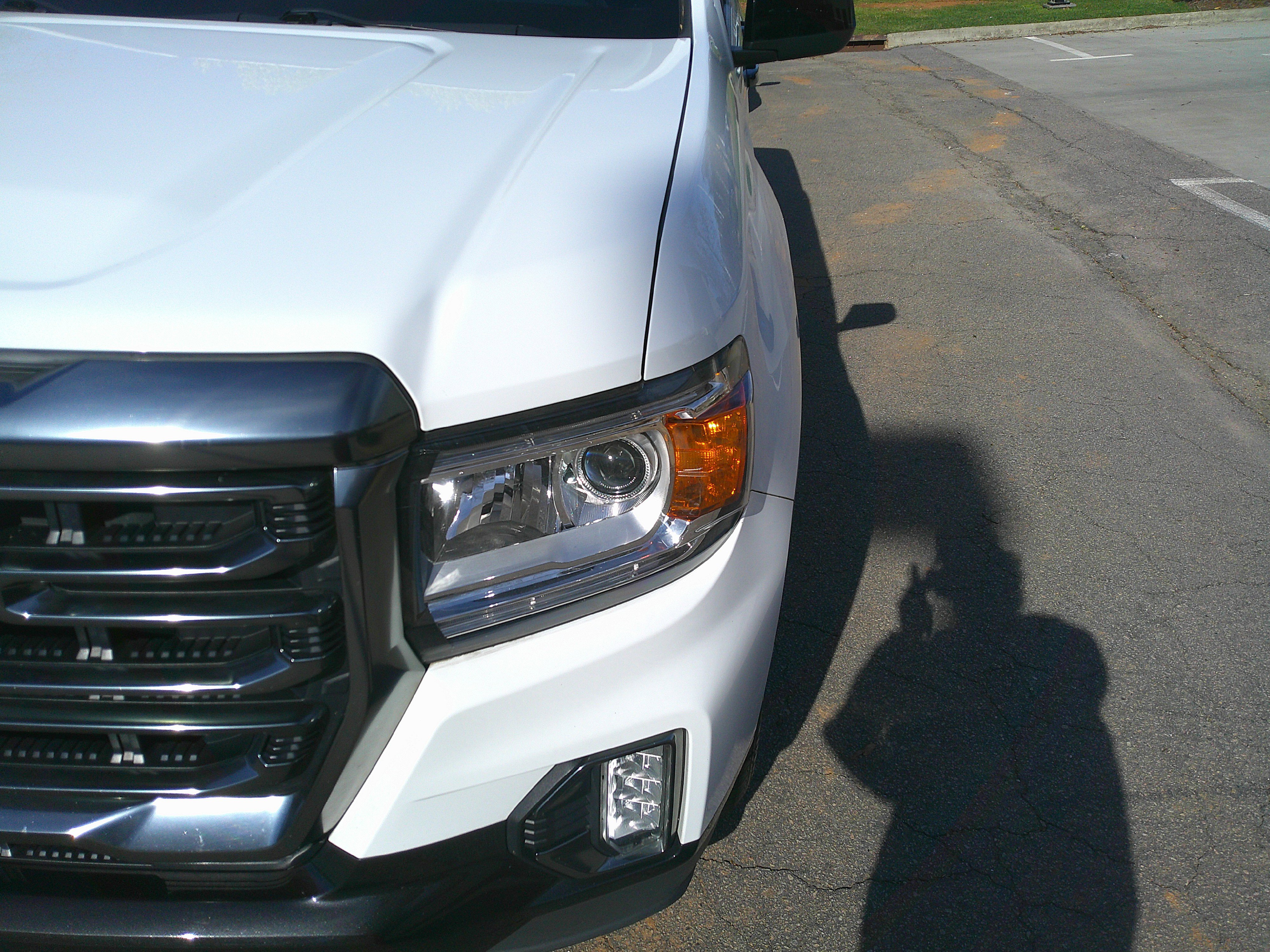 Used 2022 GMC Canyon AT4 image 6