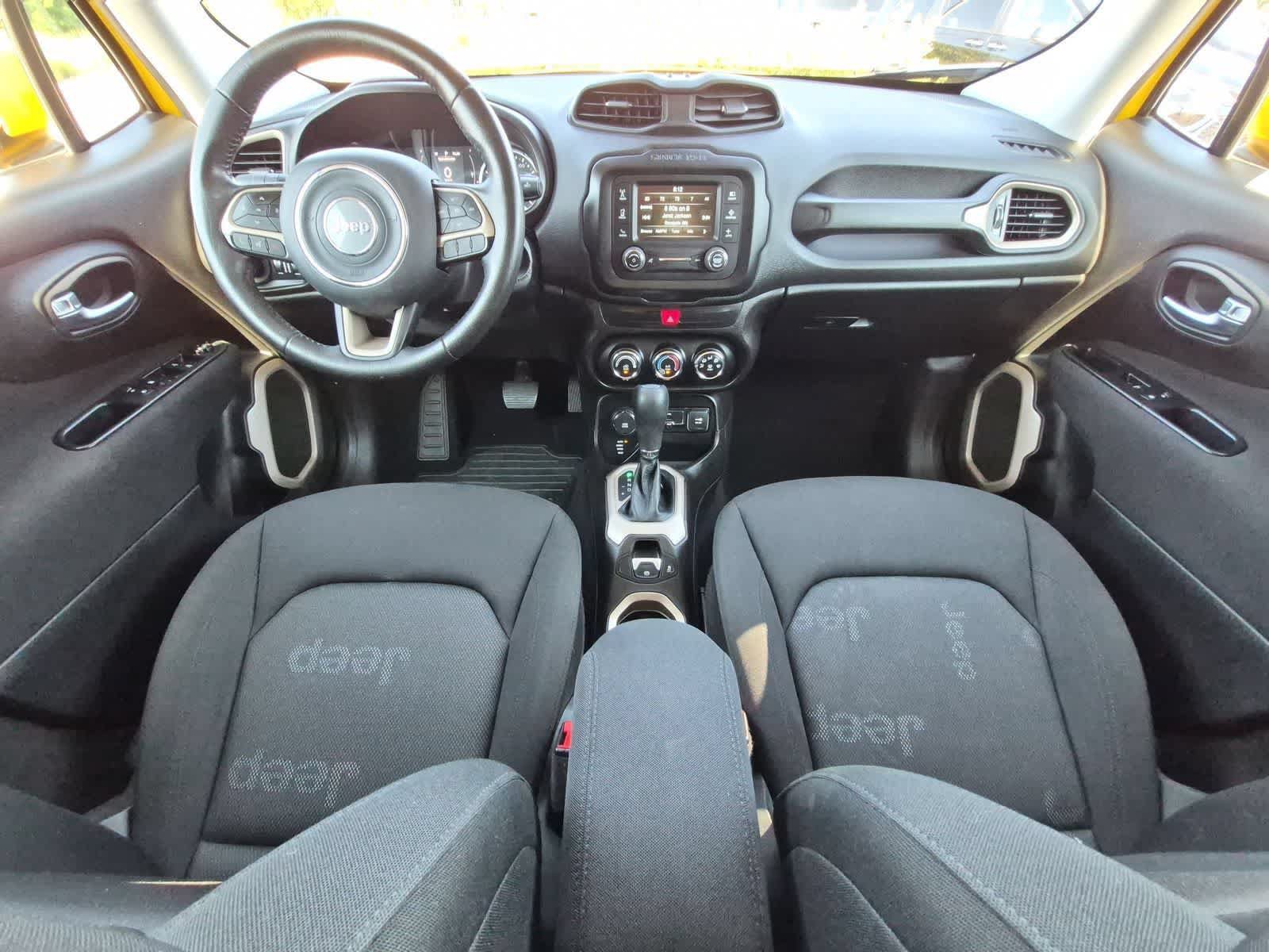 Used 2016 Jeep Renegade Latitude w/ Safety & Security Group AWD/4WD image 15