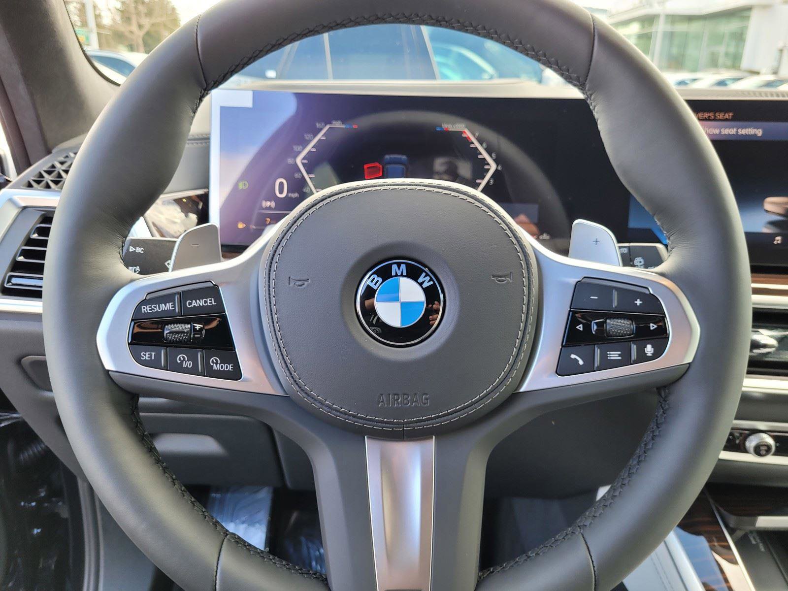 New 2026 BMW X5 xDrive40i w/ M Sport Package AWD/4WD image 18