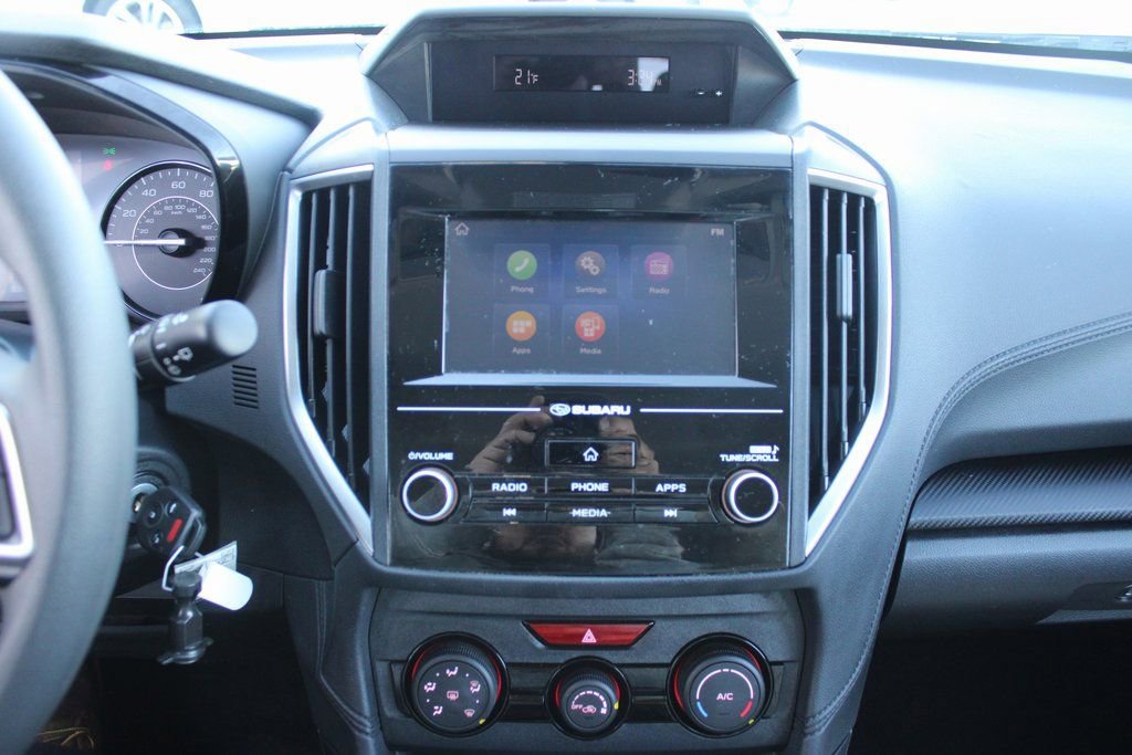 Certified 2023 Subaru Impreza 2.0i image 18