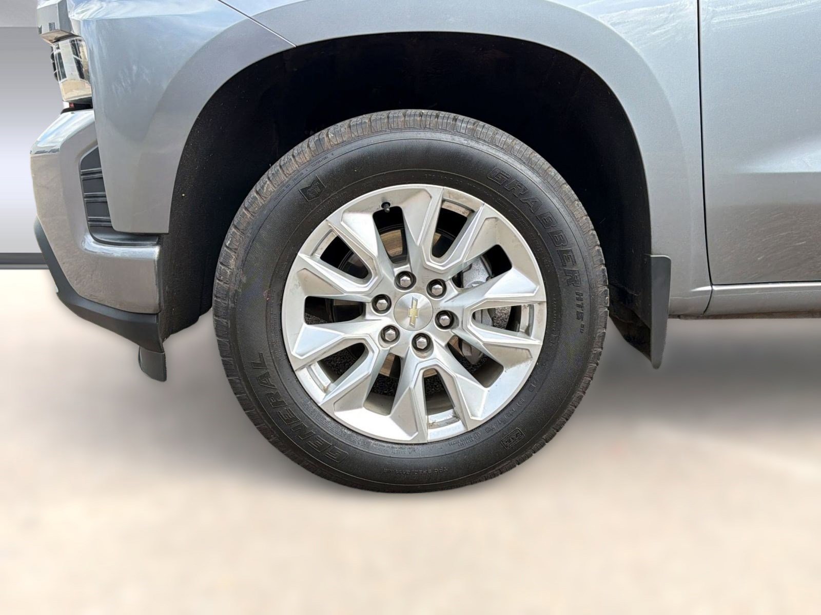 Used 2020 Chevrolet Silverado 1500 Custom w/ Custom Value Package image 10