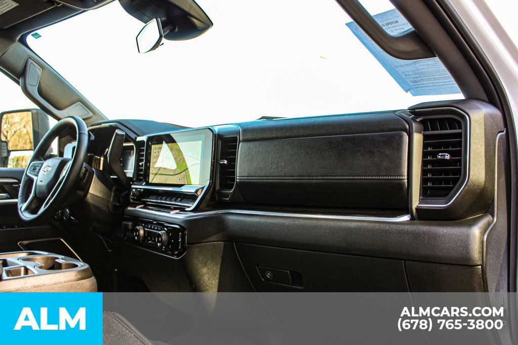 Used 2025 Chevrolet Silverado 2500 LT w/ Convenience Package AWD/4WD image 23