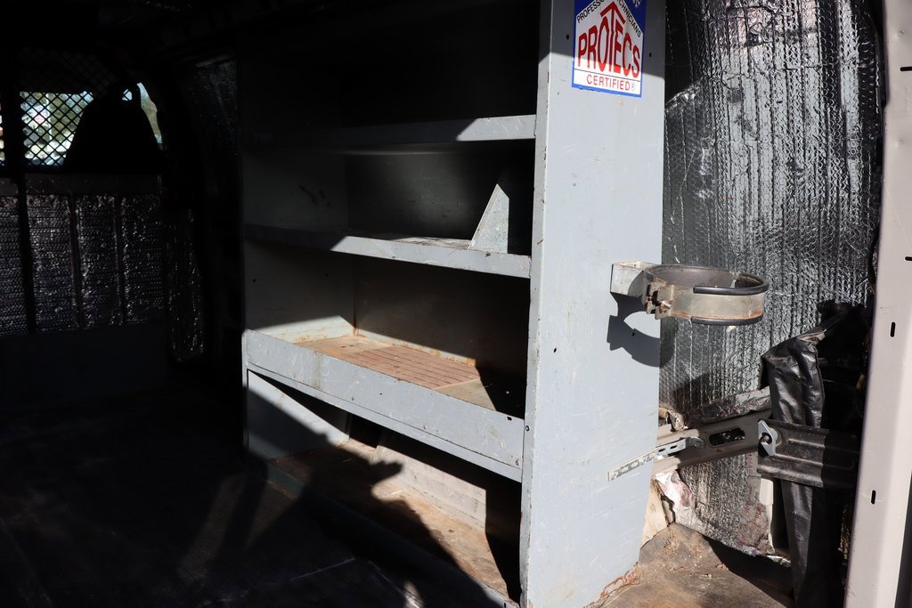 Used 2009 Chevrolet Express 1500 image 5