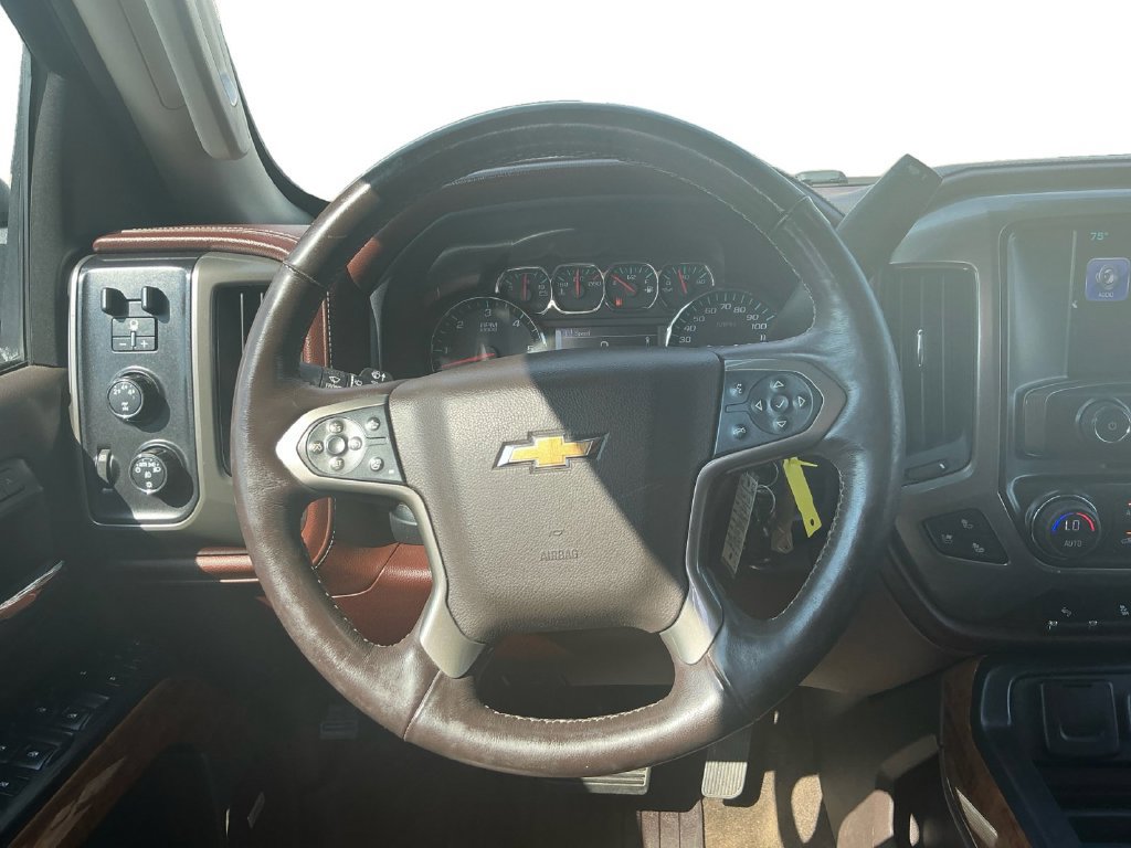 Used 2016 Chevrolet Silverado 2500 High Country w/ High Country Premium Package AWD/4WD image 18