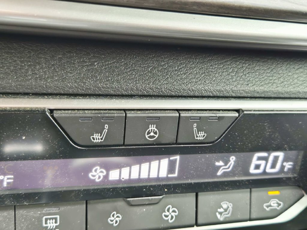 Used 2023 Nissan Altima 2.5 SL FWD image 29