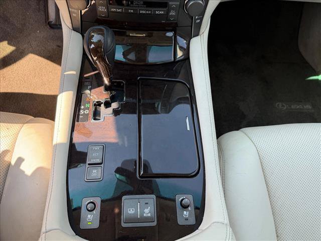 Used 2008 Lexus LS 460 RWD image 16