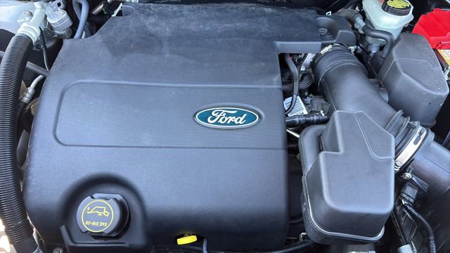 Used 2015 Ford Explorer Limited w/ Equipment Group 301A AWD/4WD image 26
