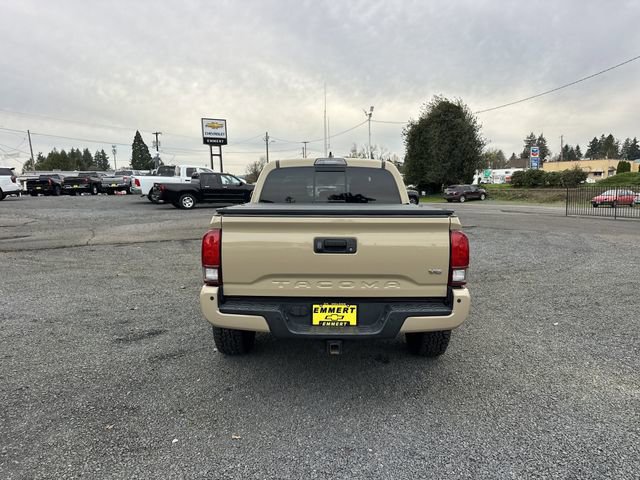 Used 2019 Toyota Tacoma TRD Off-Road image 4