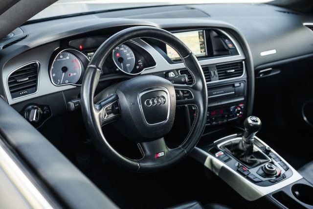 Used 2011 Audi S5 Premium Plus image 7