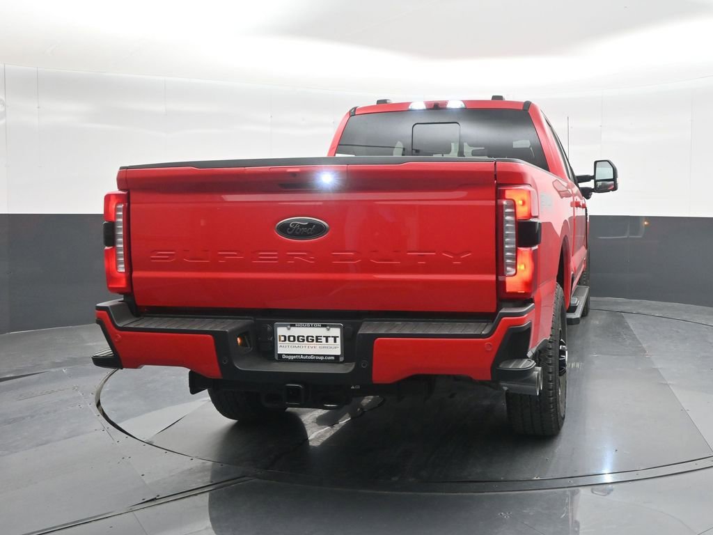 New 2026 Ford F250 Lariat w/ Black Appearance Package image 26