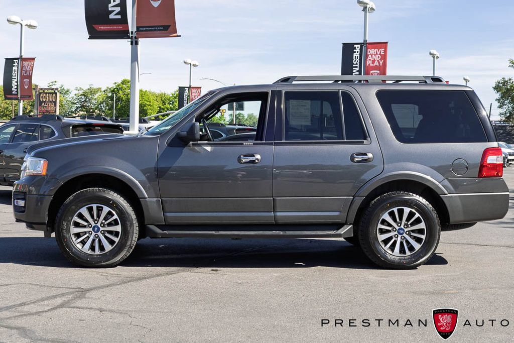 Used 2017 Ford Expedition XLT AWD/4WD image 13