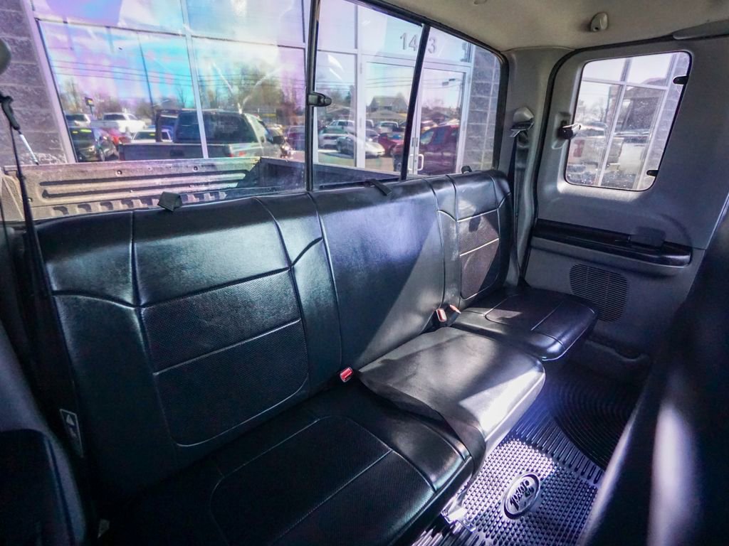 Used 2003 Ford F250 XLT image 25