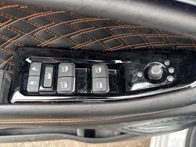 Used 2022 Jeep Grand Cherokee Summit w/ Adv Protech Group IV image 19