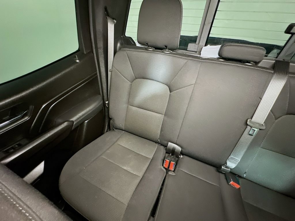 Used 2024 Chevrolet Colorado LT w/ LT Convenience Package II image 9