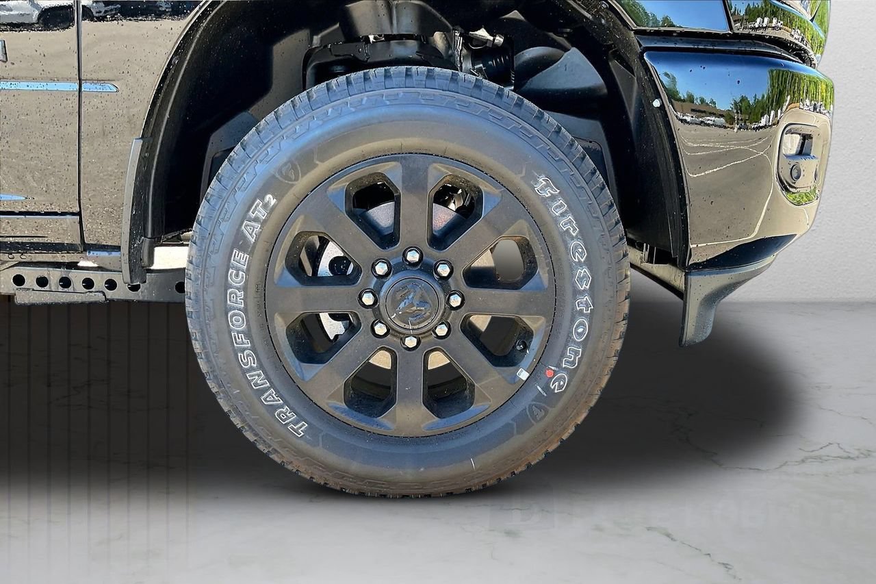 New 2026 RAM 2500 Big Horn AWD/4WD image 32
