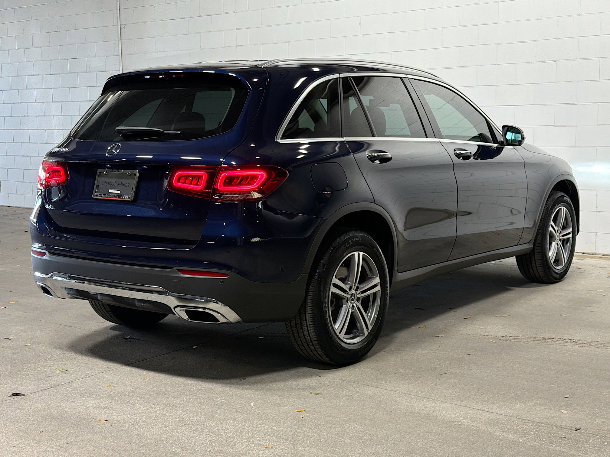 Used 2022 Mercedes-Benz GLC 300 image 7