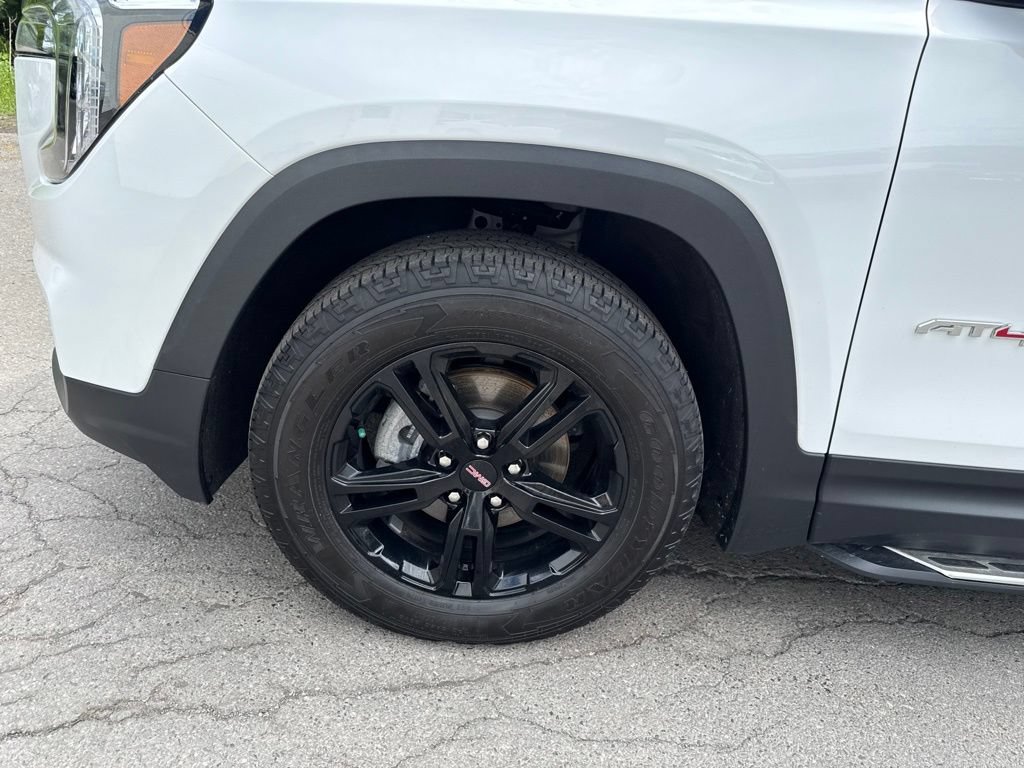 Used 2024 GMC Terrain AT4 w/ LPO, 'HIT The Road' Package AWD/4WD image 11