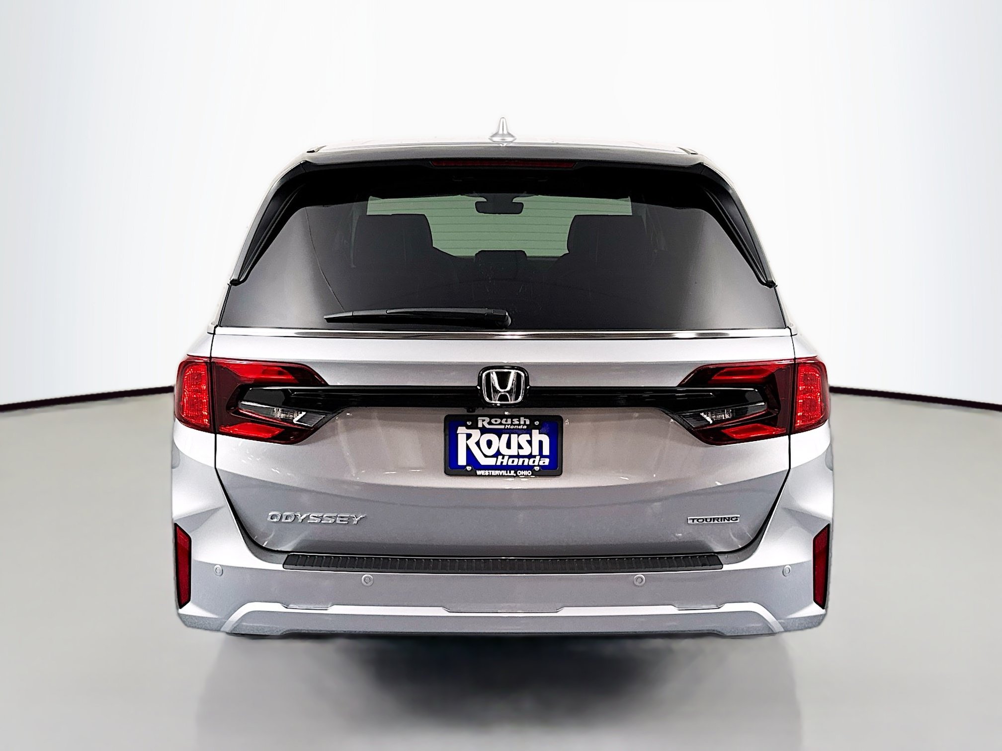 New 2026 Honda Odyssey Touring image 6