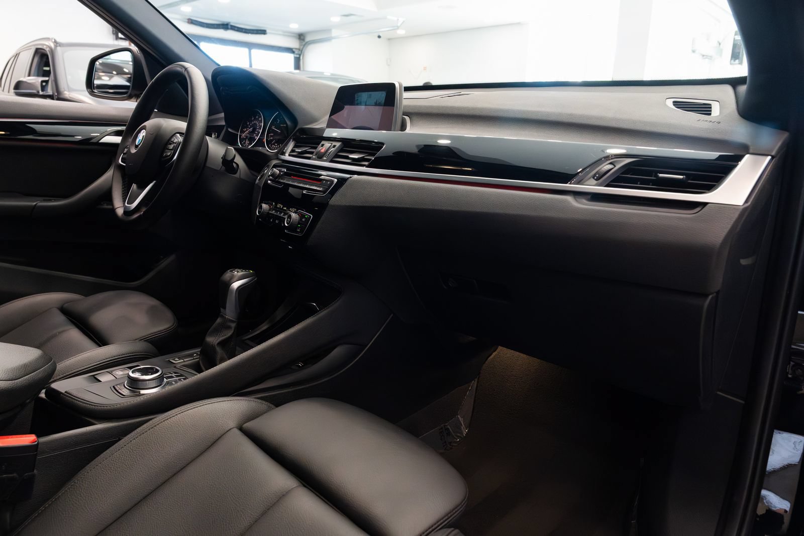Used 2018 BMW X1 xDrive28i AWD/4WD image 24