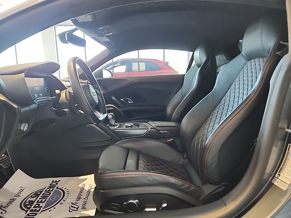 Used 2017 Audi R8 V10 image 17