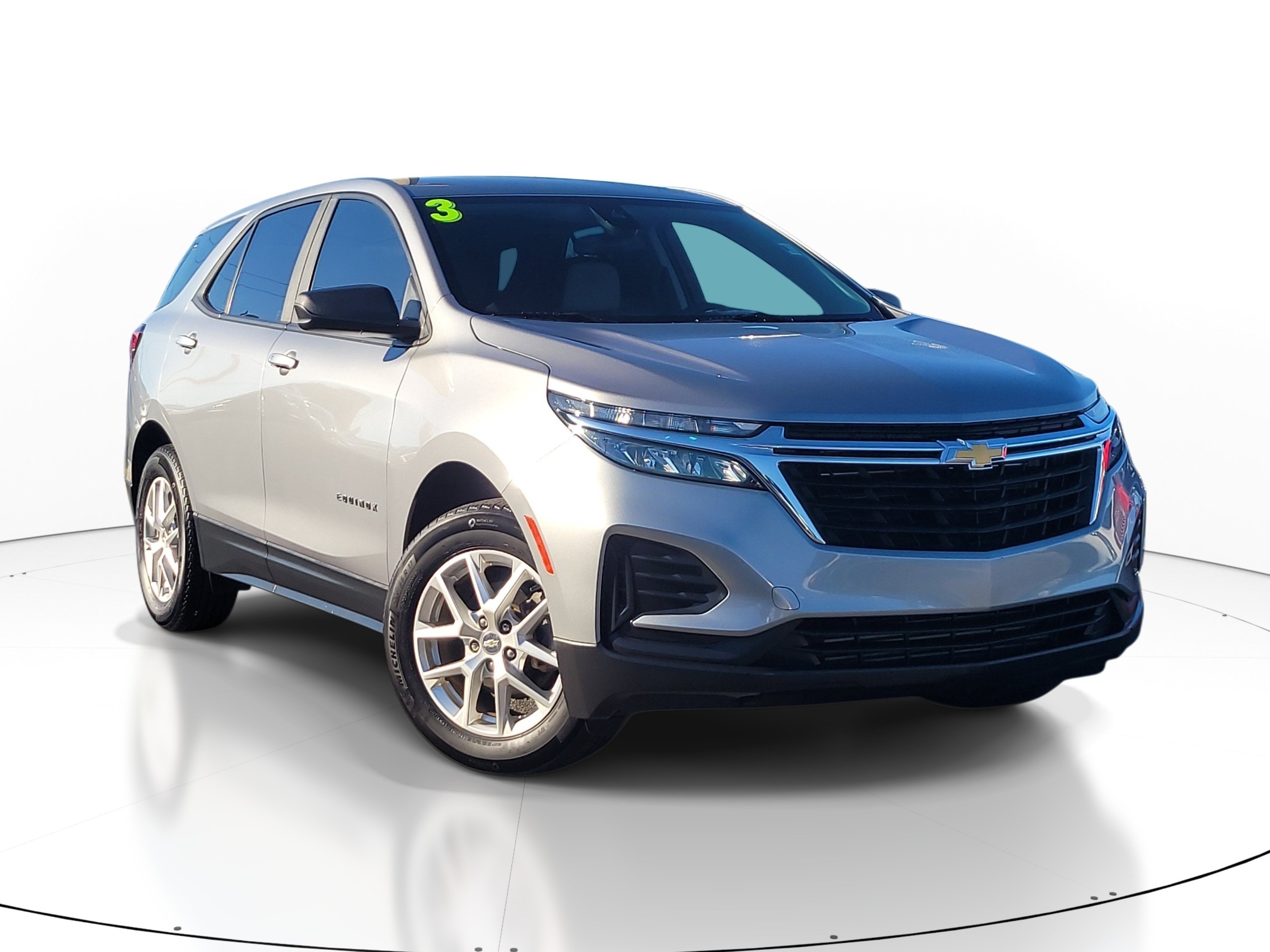 Used 2023 Chevrolet Equinox LS w/ Driver Confidence II Package FWD image 1