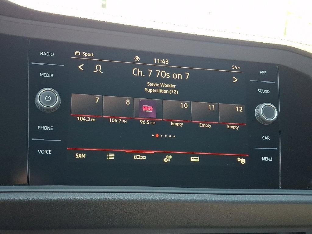 Used 2024 Volkswagen Jetta GLI 40th Anniversary Edition image 29