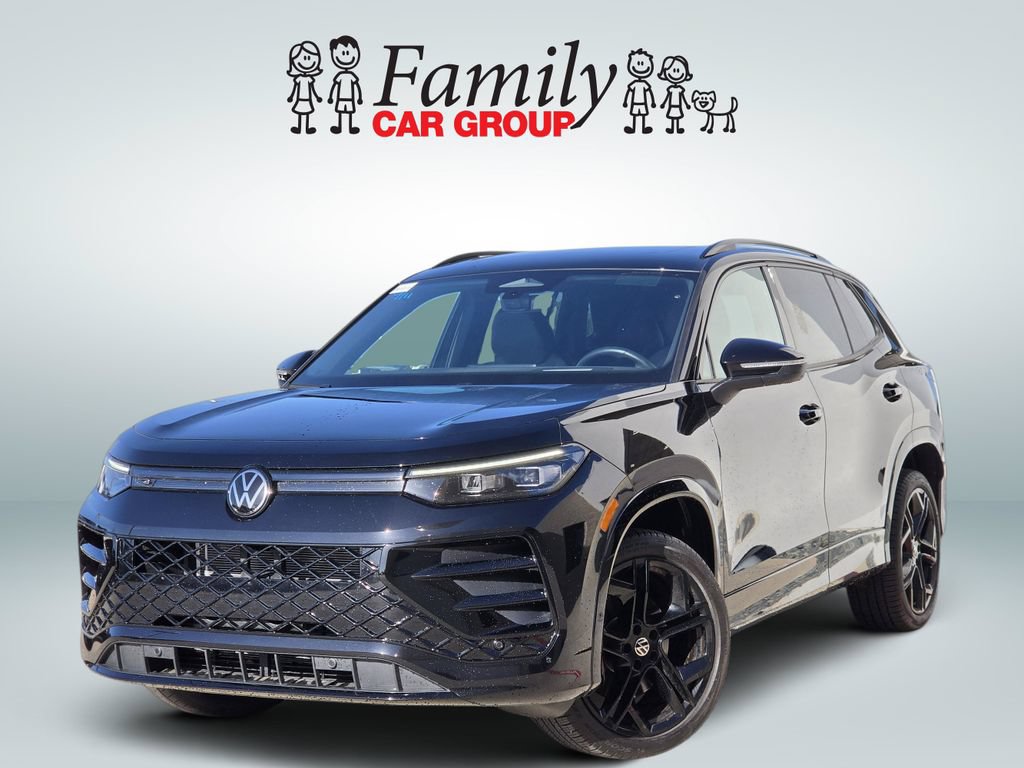 Used 2025 Volkswagen Tiguan SE R-Line