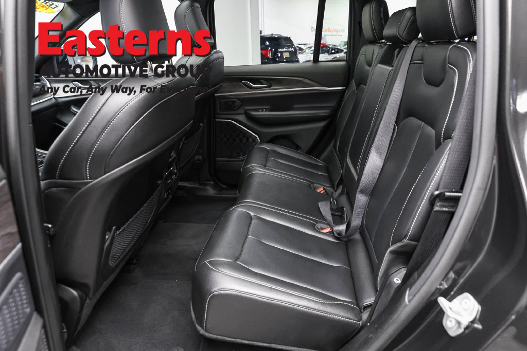 Used 2024 Jeep Grand Cherokee Limited 4xe AWD/4WD image 25