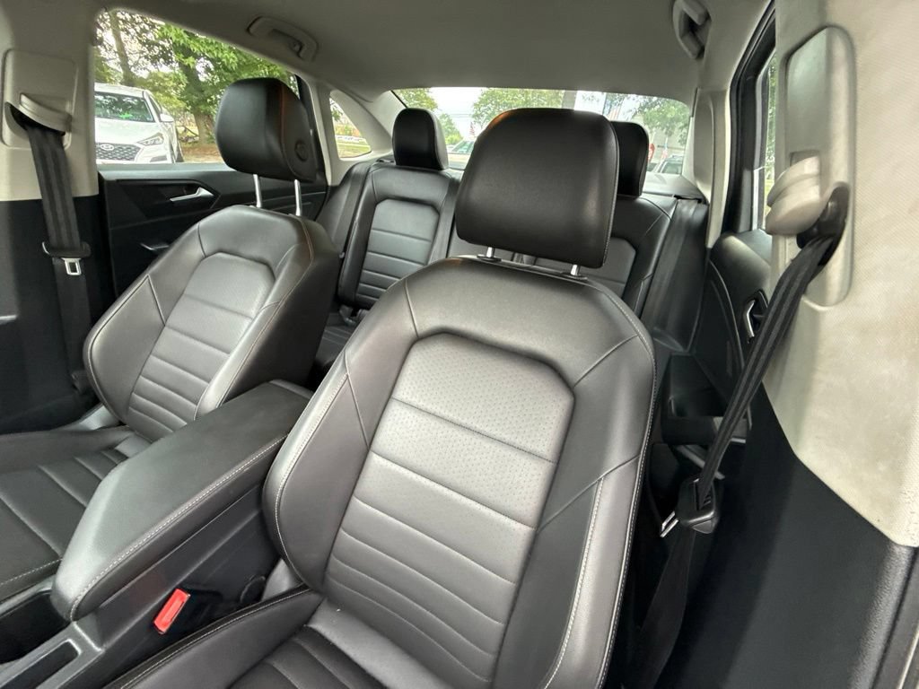 Used 2023 Volkswagen Jetta SE FWD image 17