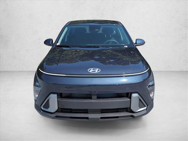 New 2027 Hyundai Kona SE FWD image 2