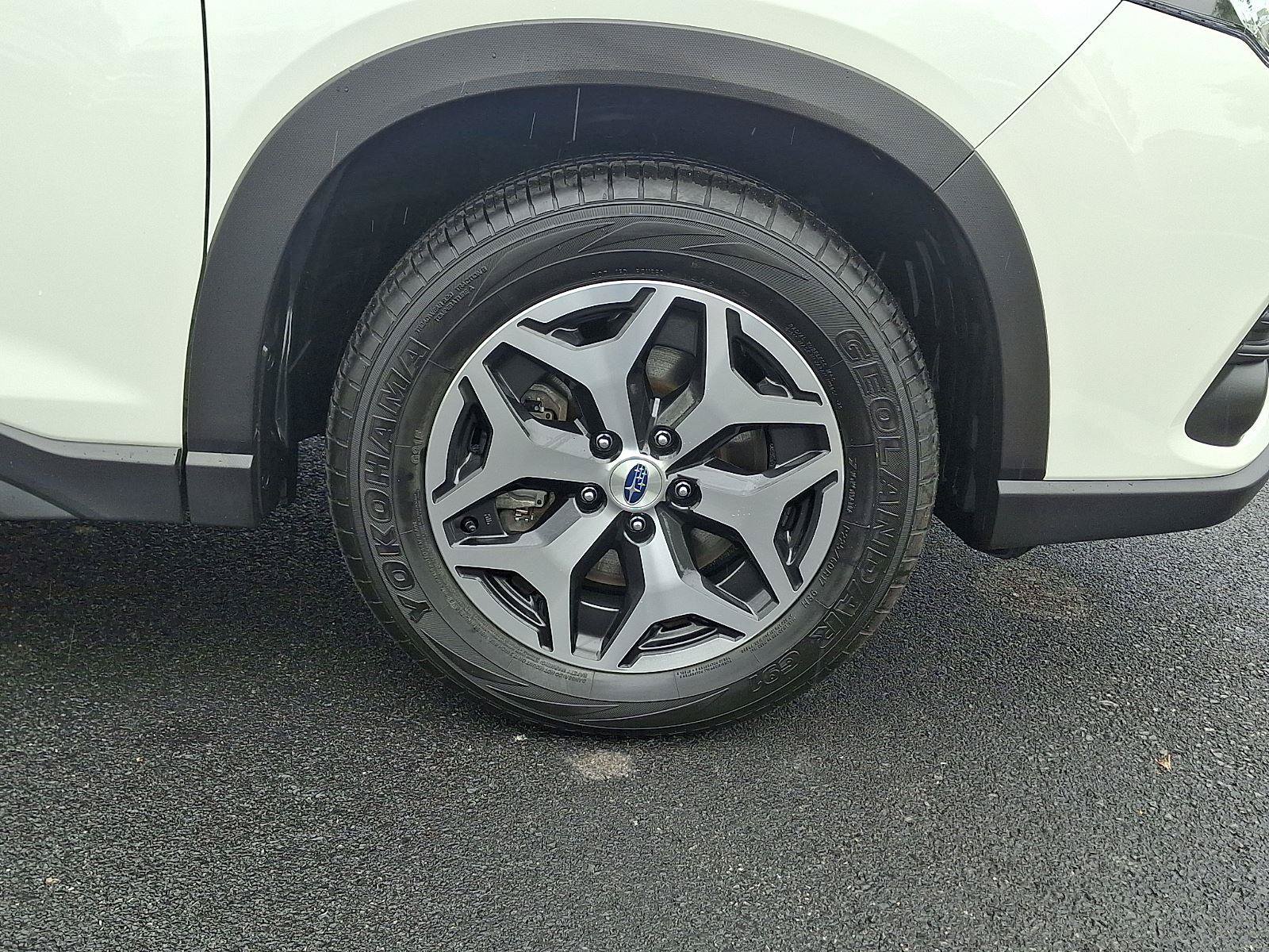 Used 2023 Subaru Forester Premium AWD/4WD image 8