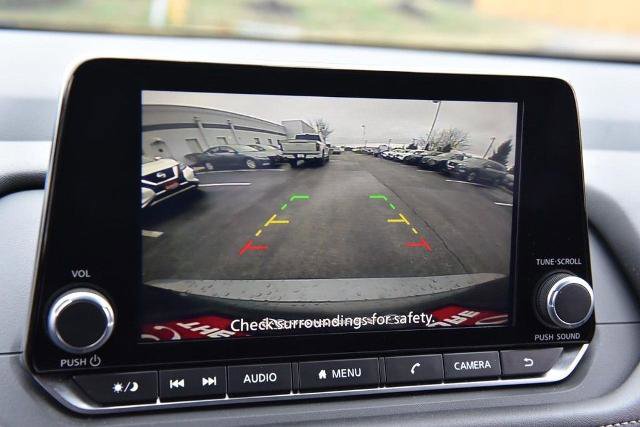 Certified 2025 Nissan Rogue SV image 13