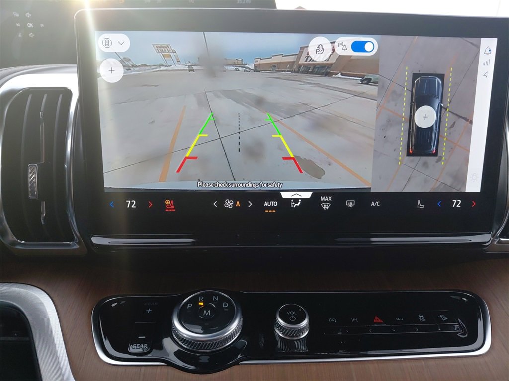 New 2025 Ford Expedition King Ranch image 38