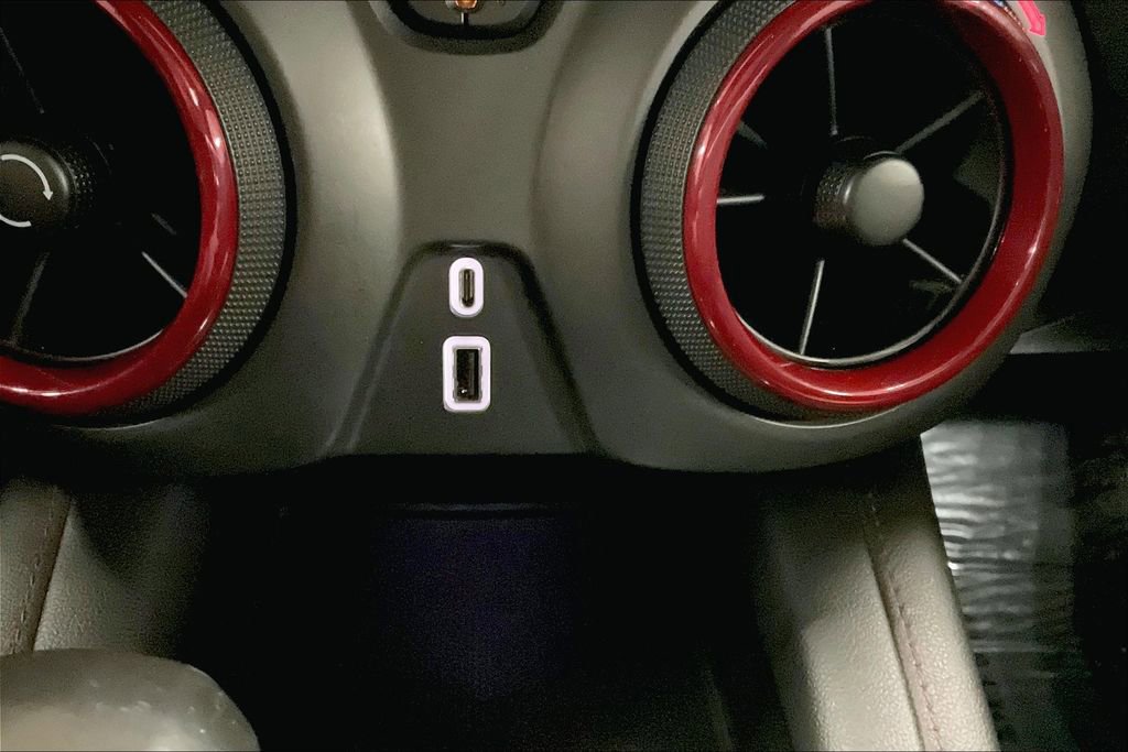 Used 2022 Chevrolet Blazer RS w/ Enhanced Convenience Package image 31