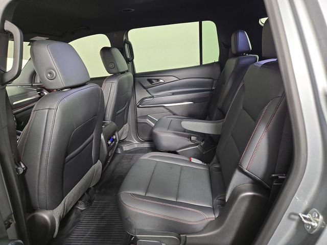 Used 2025 Chevrolet Traverse Z71 w/ Driver Confidence Package AWD/4WD image 18