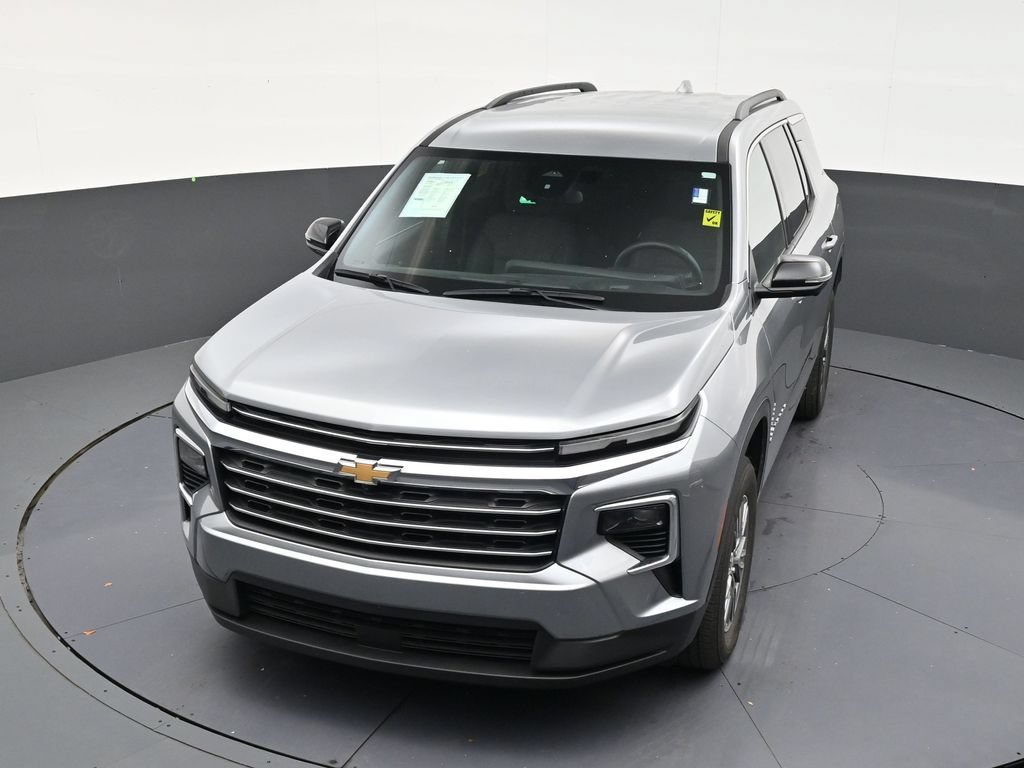 Used 2024 Chevrolet Traverse LT FWD image 18