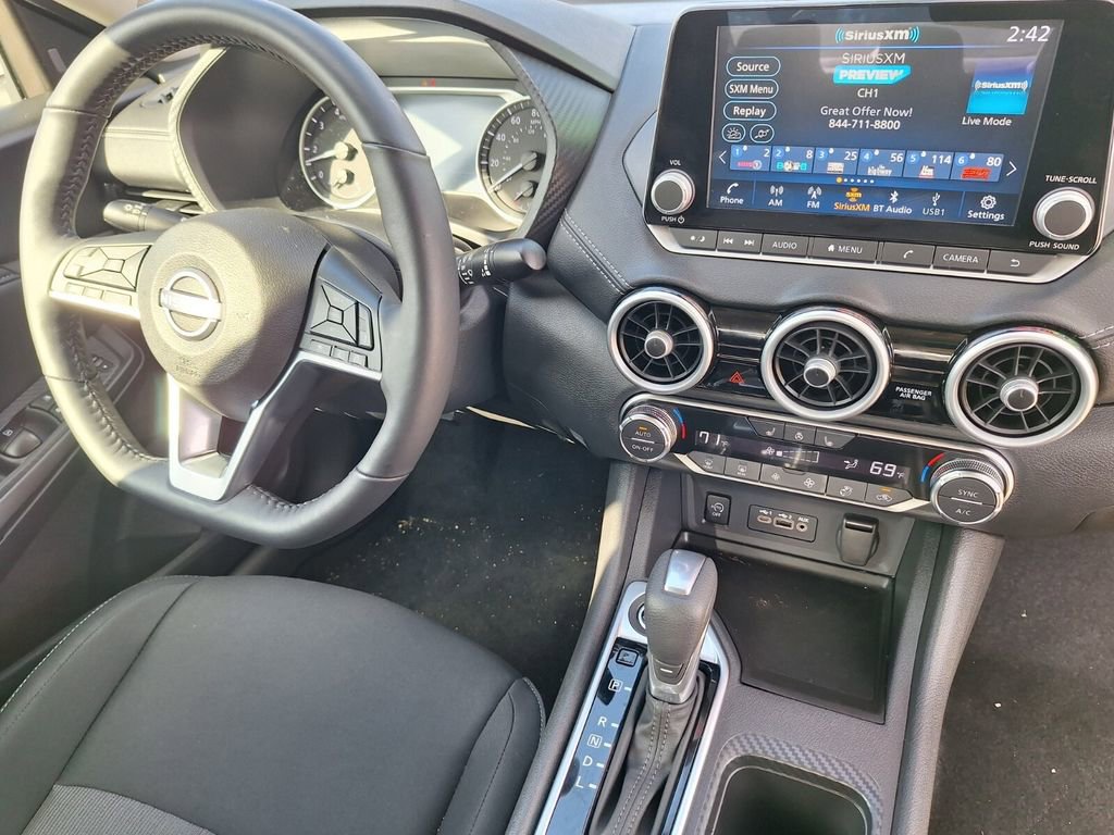 Used 2025 Nissan Sentra SV w/ All-Weather Package image 27