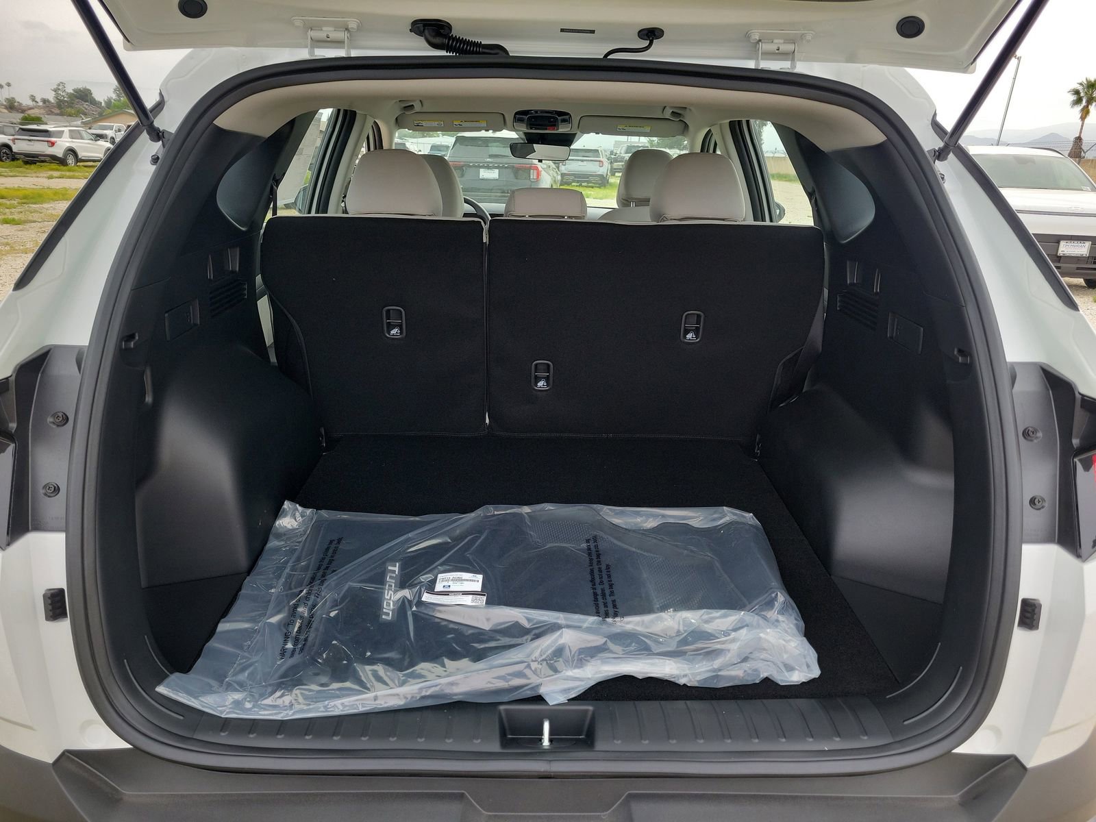 New 2026 Hyundai Tucson SE image 20