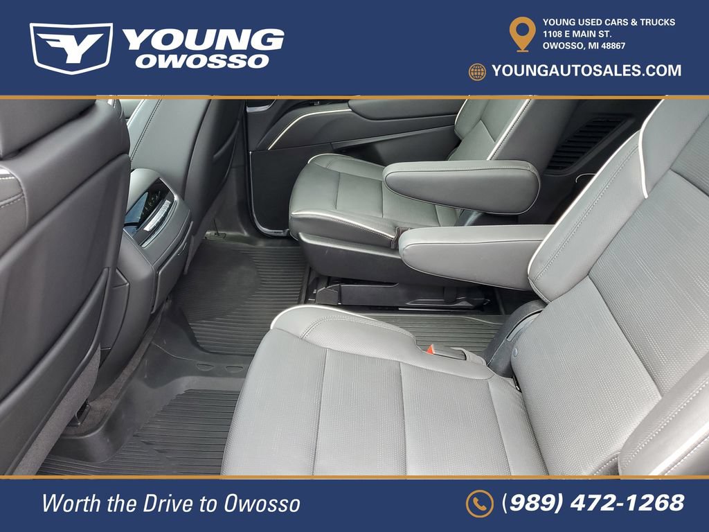 Certified 2024 Cadillac Escalade Premium Luxury w/ LPO, Floor Liner Package AWD/4WD image 30