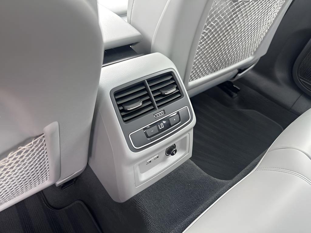 Used 2023 Audi A4 2.0T Premium Plus image 21