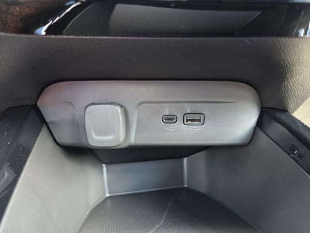 New 2026 Chevrolet Trax ACTIV w/ Driver Confidence Package FWD image 23