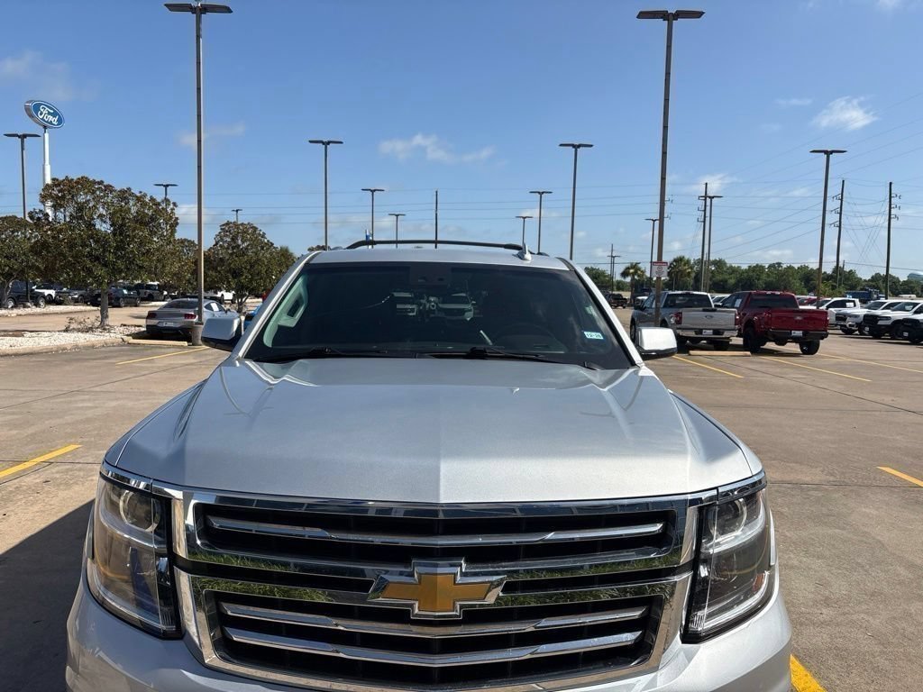 Used 2017 Chevrolet Tahoe LT w/ Luxury Package AWD/4WD image 5